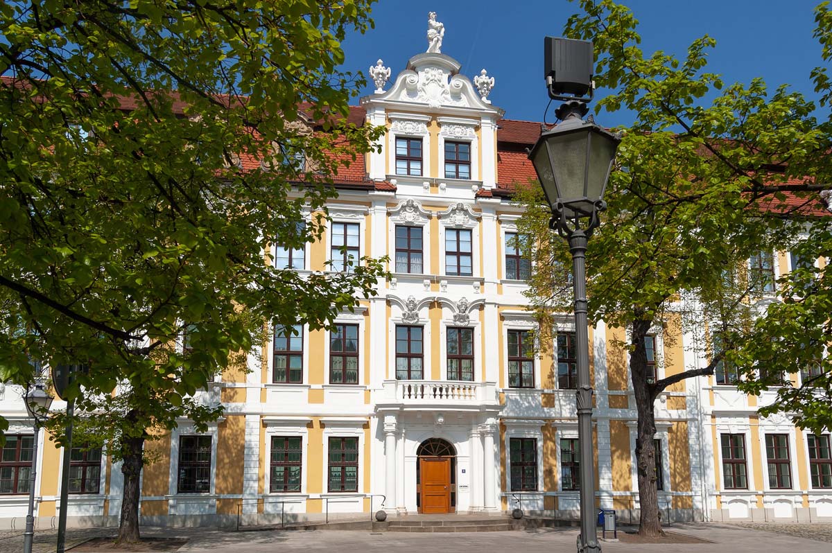 magdeburg-wohnung-immobilien-kaufen-halle-saale-sachsen-anhalt-kosten-haus-altstadt-apartment