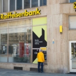 Raiffeisenbank Filiale in Geschäftshaus (Innenstadt)