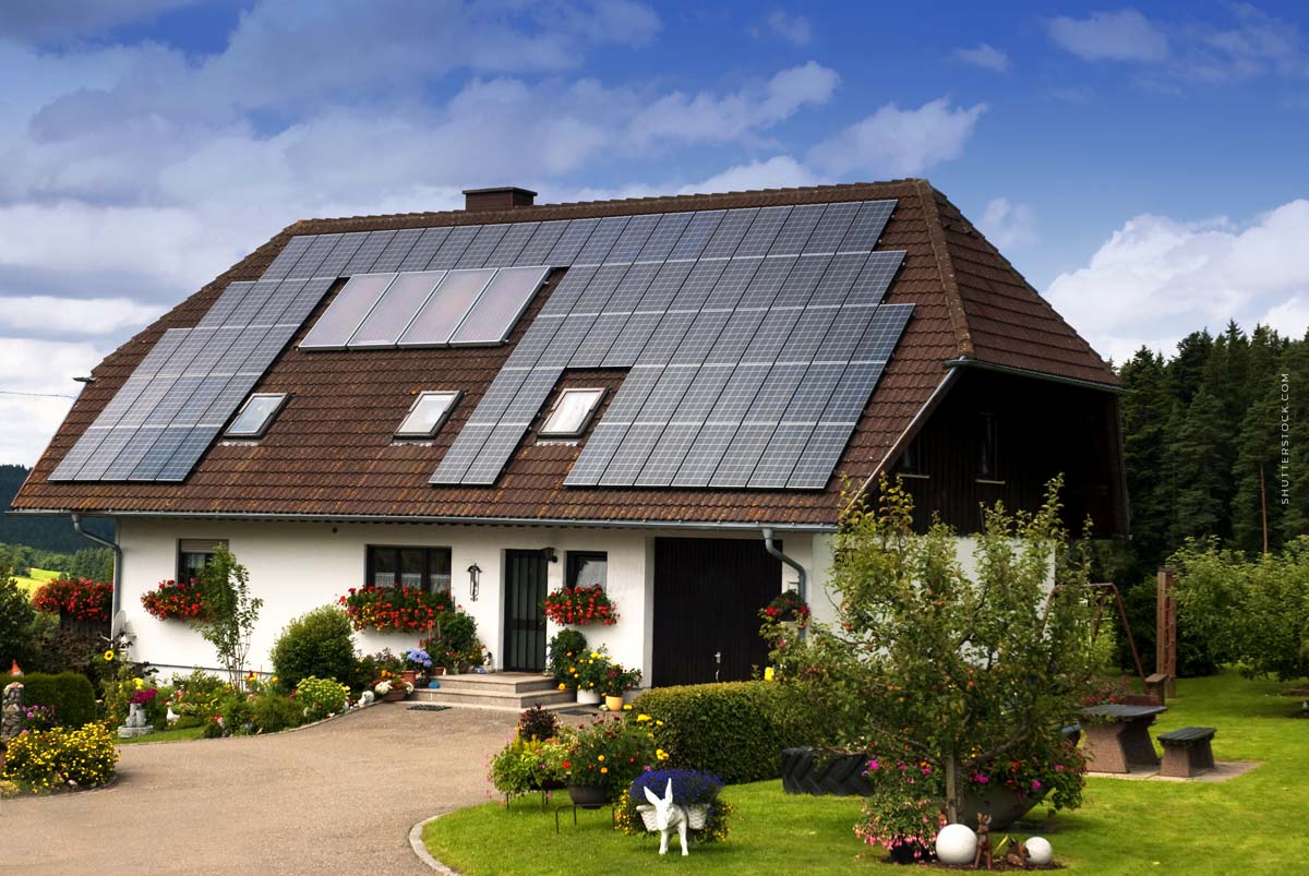 magdeburg-solar-vorgaten-haus-kaufen-tuer-rasen-kredit-immobilie