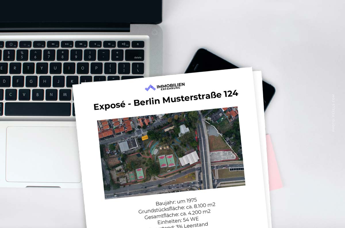 expose-muster-beispiel-berlin-investition-erbbaurecht-wohnhaus-sinnvoll-schreibtisch-investor